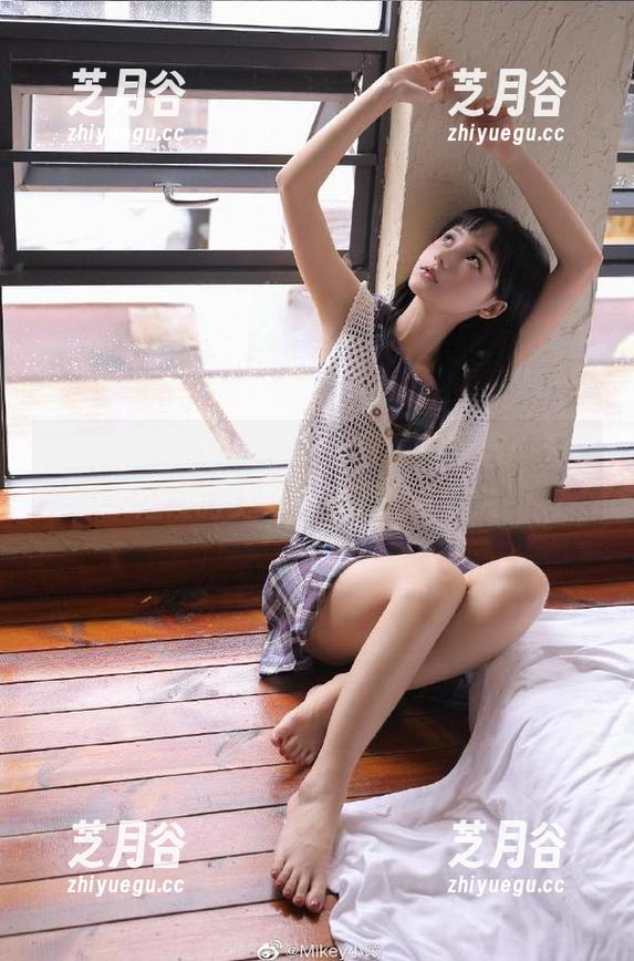 秀人网-Egg尤妮丝 秀人网 - Egg尤妮丝夏日图集精选:天真烂漫的少女心在阳光下绽放