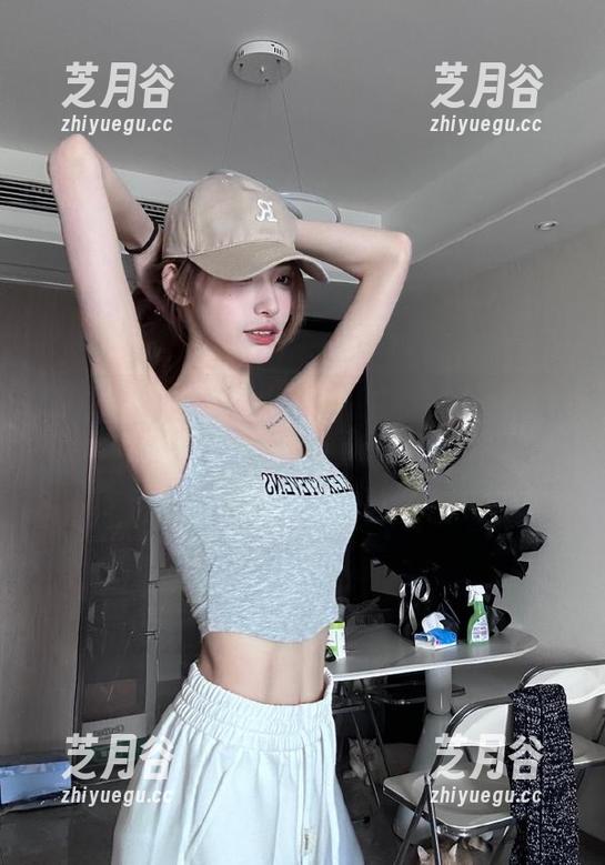 秀人网-Elise谭晓彤 秀人网 - 迷人的礼服构造,Elise谭晓彤高清图片让你领略时尚的优雅之美