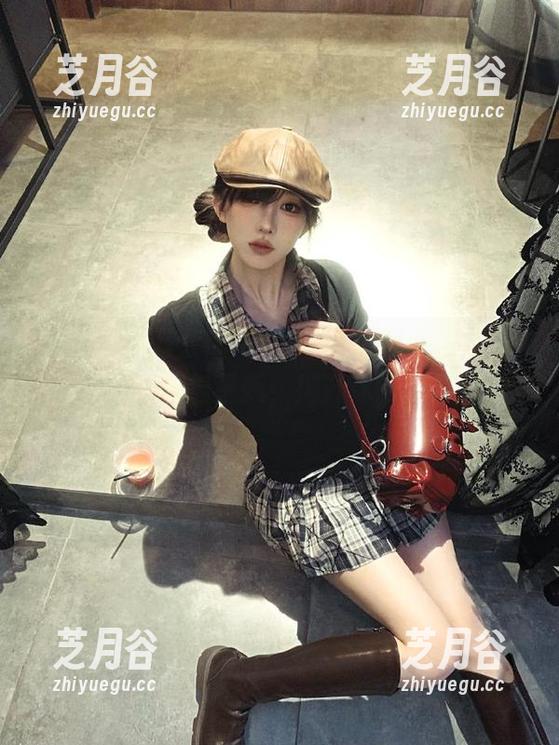 秀人网-Evelyn艾莉 秀人网 - 万众期待!Evelyn艾莉性感内衣与婚纱图包更新,揭开你的优雅密码