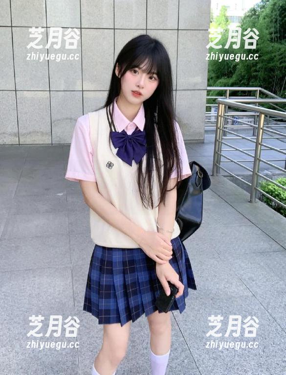 秀人网-baby嘉茵 秀人网 - baby嘉茵白色写真合集,快来下载享受无尽的清新与梦幻体验吧!