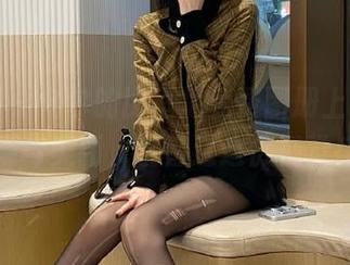 秀人网 – 允尔的比基尼免费图册上线，尽享性感与美丽，别错过这份视觉盛宴！