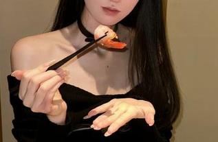 秀人网 – 探索周慕汐fairy校服美图，校园青春写真让你心动