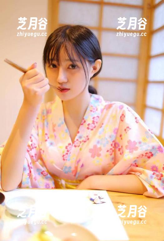 秀人网-大橘BBKira 秀人网 - 欣赏大橘BBKira的独特夏日作品,免费享用时尚写真,感受夏日的无限魅力!