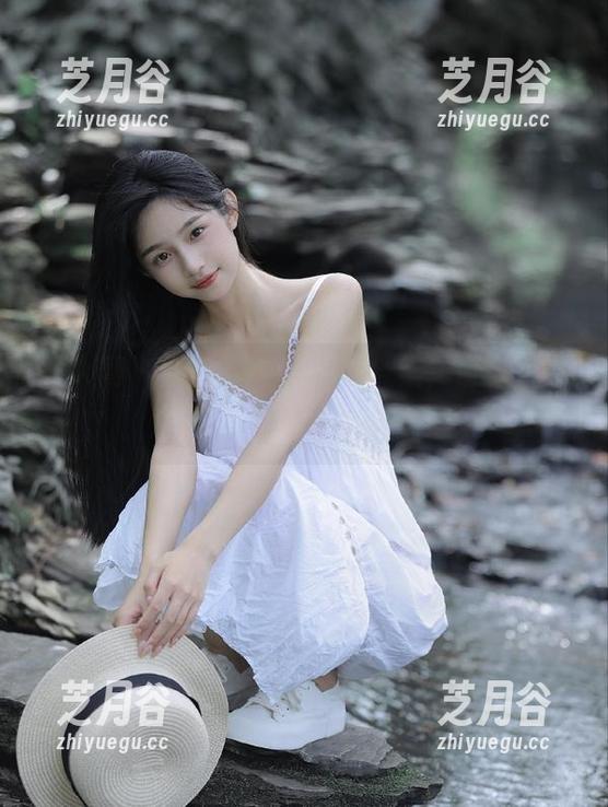 秀人网-奶酥 秀人网 - 奶酥清纯系美图合集,清新自然,仿佛置身梦幻仙境!
