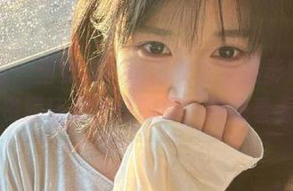 秀人网 – 当安琪Yee修女变身摄影师，美图资源让你大开眼界，快来看看！