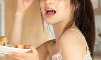 秀人网 – 全新更新！柚子178的美腿写真让你沉醉于其魅力之中