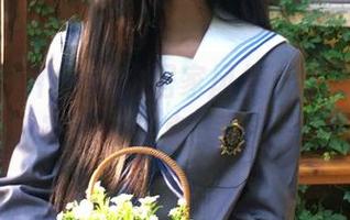 秀人网 – 不一样的居家风格，王俪丁的无圣光写真带来真挚的生活感受