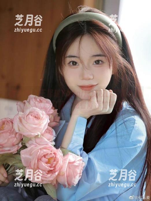 秀人网 - 王馨瑶Yanni精美校服写真作品，欢迎你前来观看青春的故事