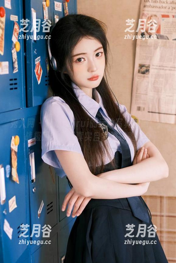 秀人网-瑞瑞ruirui 秀人网 - 瑞瑞ruirui的运动写真图册:挑战极限,展现真实自我的完美结合