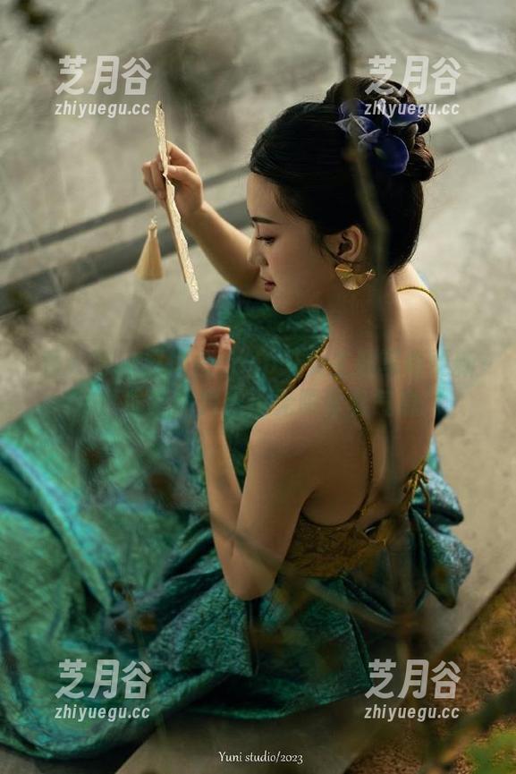 秀人网-赵惟依coco 秀人网 - 赵惟依coco少女主题写真更新!最新图片展现无限青春气息