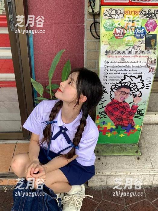 秀人网 - 潮流风尚：赵惟依coco礼服写真作品，带你领略时尚美女的魅力图片