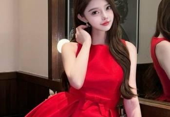 秀人网 – 独家发布！软软酱厨娘套图更新，探索更美的她！