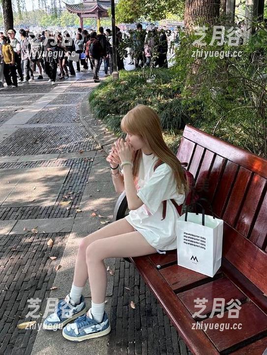 秀人网-邹晶晶女王 秀人网 - 用无圣光照亮邹晶晶女王的和服套图,诠释东方女性的柔美