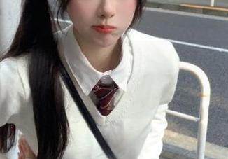 秀人网 – 免费提供陈茜妮zoe吊带写真，全新照片带来惊艳与时尚灵感！