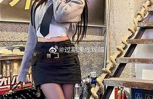 从米线线sama的围裙看生活：照片中的点滴温暖与自嘲瞬间