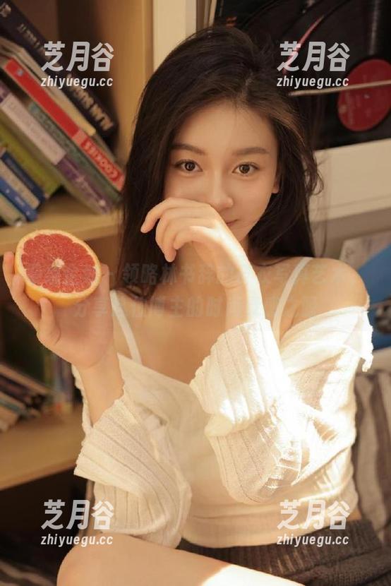 紧急企划-林书辞 紧急企划 - 领略林书辞的皮衣写真艺术,分享这位博主的时尚灵感之源