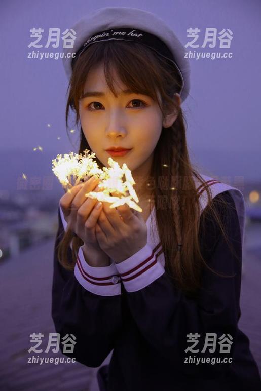 紫色哒豚豚 微密圈 - 私拍专辑:紫色哒豚豚的吊带黑丝图片,魅惑无限哦!