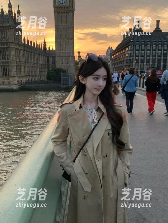 美媛馆-伊小七MoMo 美媛馆 - 全新发布!伊小七MoMo连衣裙最新写真资源,碰撞出无限创意火花!