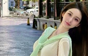 美媛馆 – 在这组小尤奈黑白美图中，精选的艺术之美让你眼前一亮！