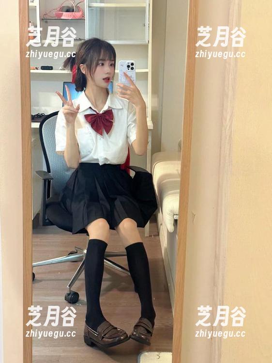 肉扣热热子 私房图片揭示肉扣热热子的个性,辣妹猫猫尽展性感风采