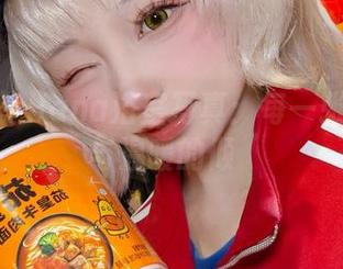 精选花铃Hana浴室写真：每一张都是爱与温暖的倾洩
