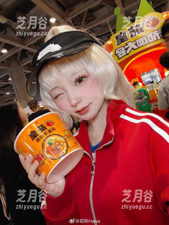 花铃Hana 精选花铃Hana浴室写真:每一张都是爱与温暖的倾洩