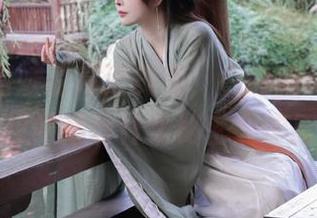 苏嫣嫣阿姨的高清美图，白色猫耳头饰让人想问她有什么秘密会传授？