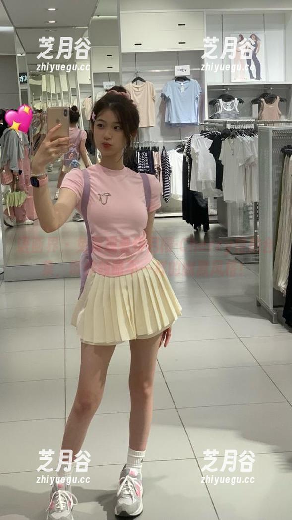 语画界-绯月樱-Cherry 语画界 - 免费观看绯月樱-Cherry自拍合集,带你领略不一样的幽默风格!