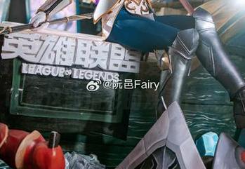 阮邑Fairy以异类（真爱版）再定义爱：收藏这部精彩的观看合集！