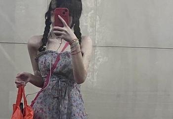 阿薰kaOri携手斯卡哈兔女郎，带来独特的私房图集，尽显时尚魅力！