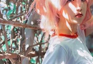 阿薰kaOri比基尼作品大公开，网盘里的自嘲与美丽交织请轻松观看！