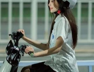 青豆客 – 在线点击“AZHUA修女”写真，颠覆你对修女的所有想象