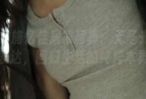 青豆客 – 施忆佳居家写真：无圣光的艺术表达，回归生活的纯粹本真