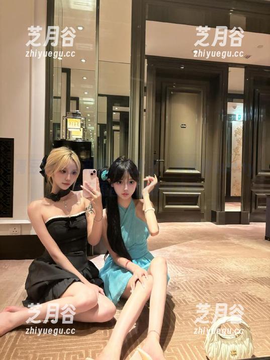 青豆客-莫晓茜sunny 青豆客 - 让和服焕发新生:莫晓茜sunny写真原图中的现代风尚