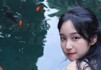 青豆客 – 探索无尽可能，谭晓彤户外写真合集尽显魅力
