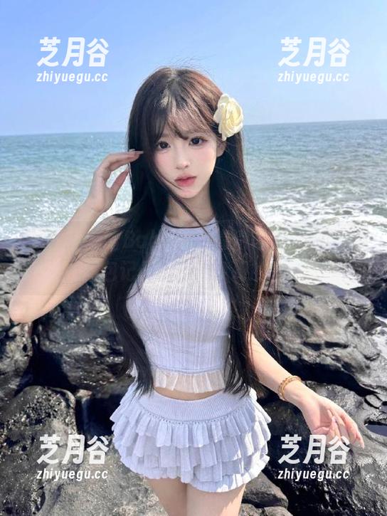 青豆客 - 雪Baby油亮高清写真：无圣光图包记录真实与梦幻的交融