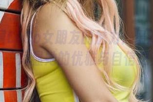 体验韩国CoCo女朋友的魅力：最新作品集更新，尽显她的优雅与自信之美！