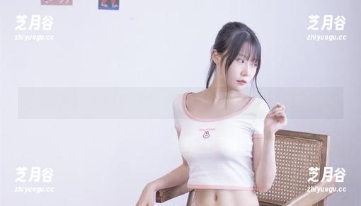香草喵露露 香草喵露露最新写真集:从百叶窗看世界,喵喵的情怀!