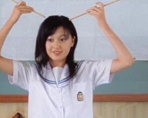 魅妍社 – 黑色之美：SISY思坚持与众不同的高清照片艺术之旅
