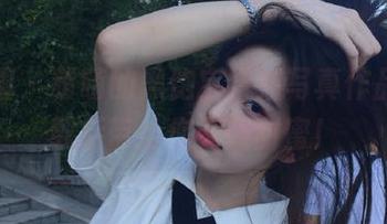 微密圈 – 萌萌的黑饱宝学姐写真作品，下载后带给你无限甜蜜！